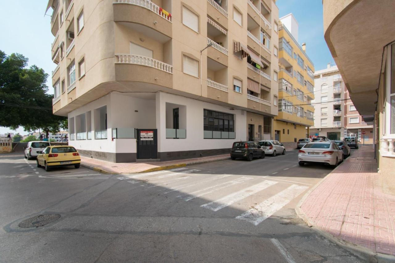 113 Beach And Trees - Alicante Holiday Torrevieja Zewnętrze zdjęcie